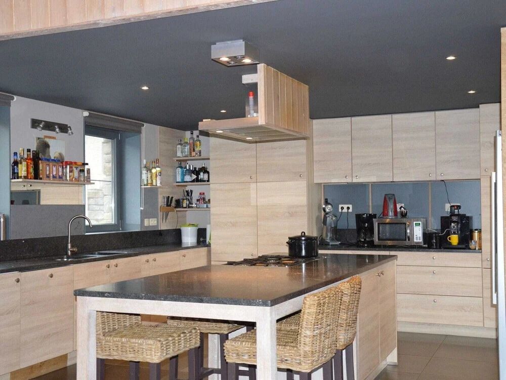 Luxurious Holiday Home in Heyd Durbuy with Sauna And Pool