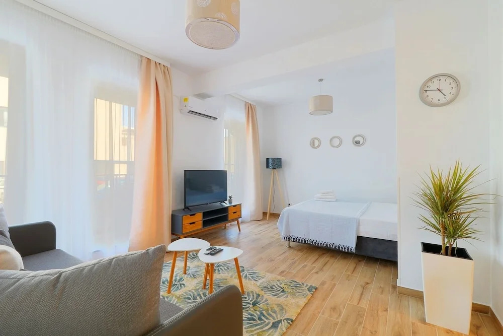 Spring Residence