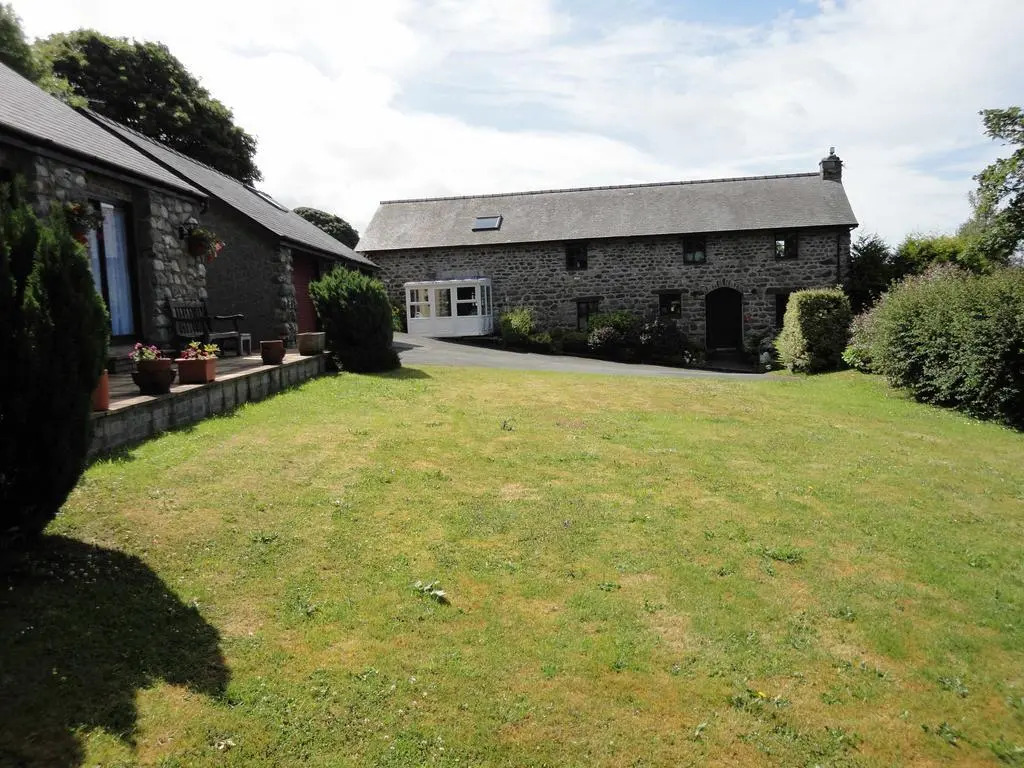 The Old Farmhouse B&B