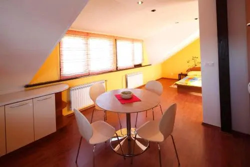 Pozitiv Hostel