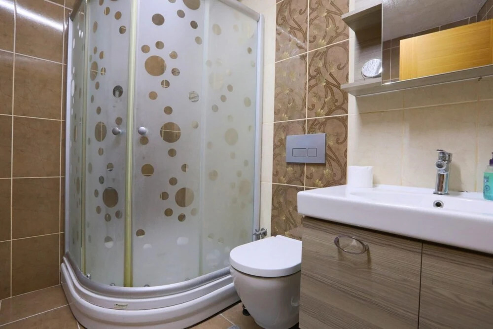 Modern and Stylish Flat With Balcony in Atasehir
