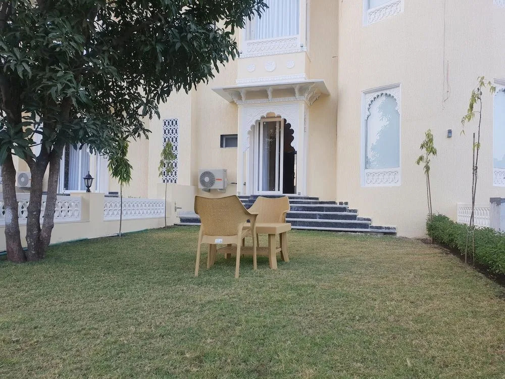 The Everest Hill Resort Suites with Jacuzzi Spa - Resort in Kumbhalgarh