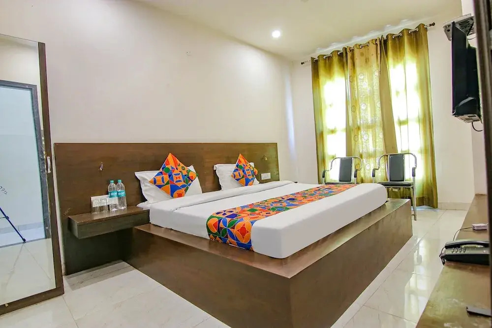 Hotel Legacy by Fabhotel
