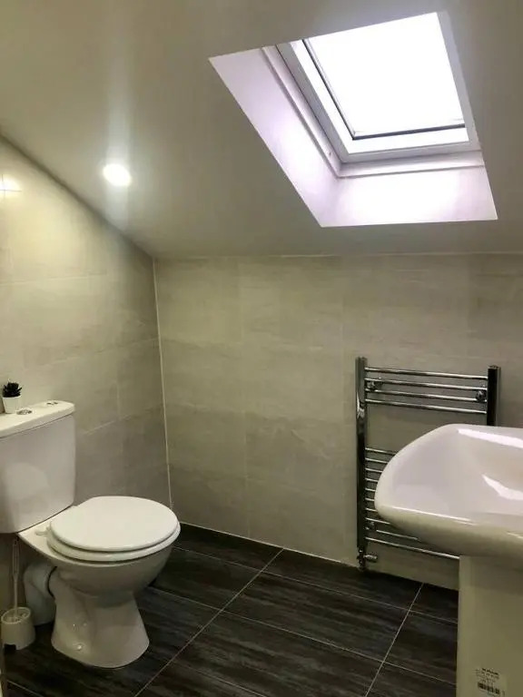 Spacious 1 Bed Apartment In The City Centre