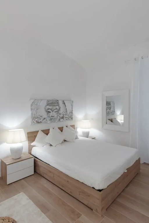 Vatican home for seven people