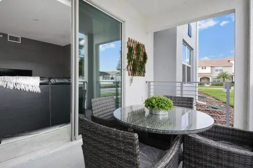 Two Bedrooms Apartment Storey Lake Orlando 103