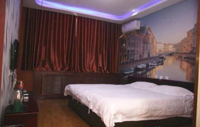 Star Light Inn