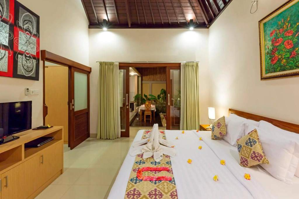 Kubal Bed and Living