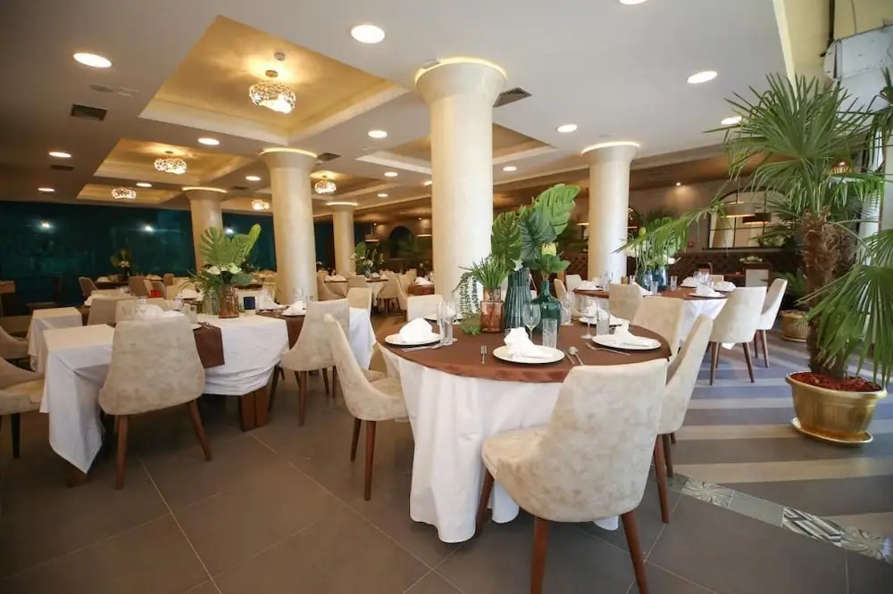Hotel Bajadera Lux