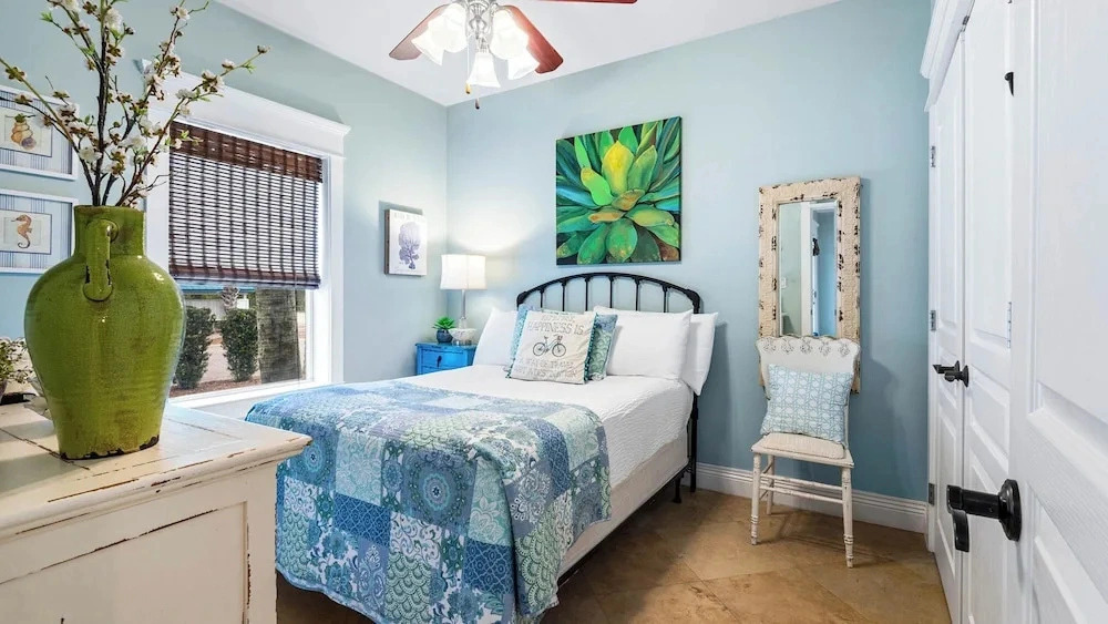 Newly Updated 5BR Home in Blue Mountain - Sleeps 12