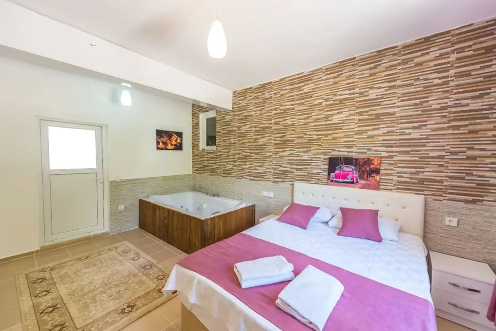 KAL1560 Villa Dilara 1 Bedroom