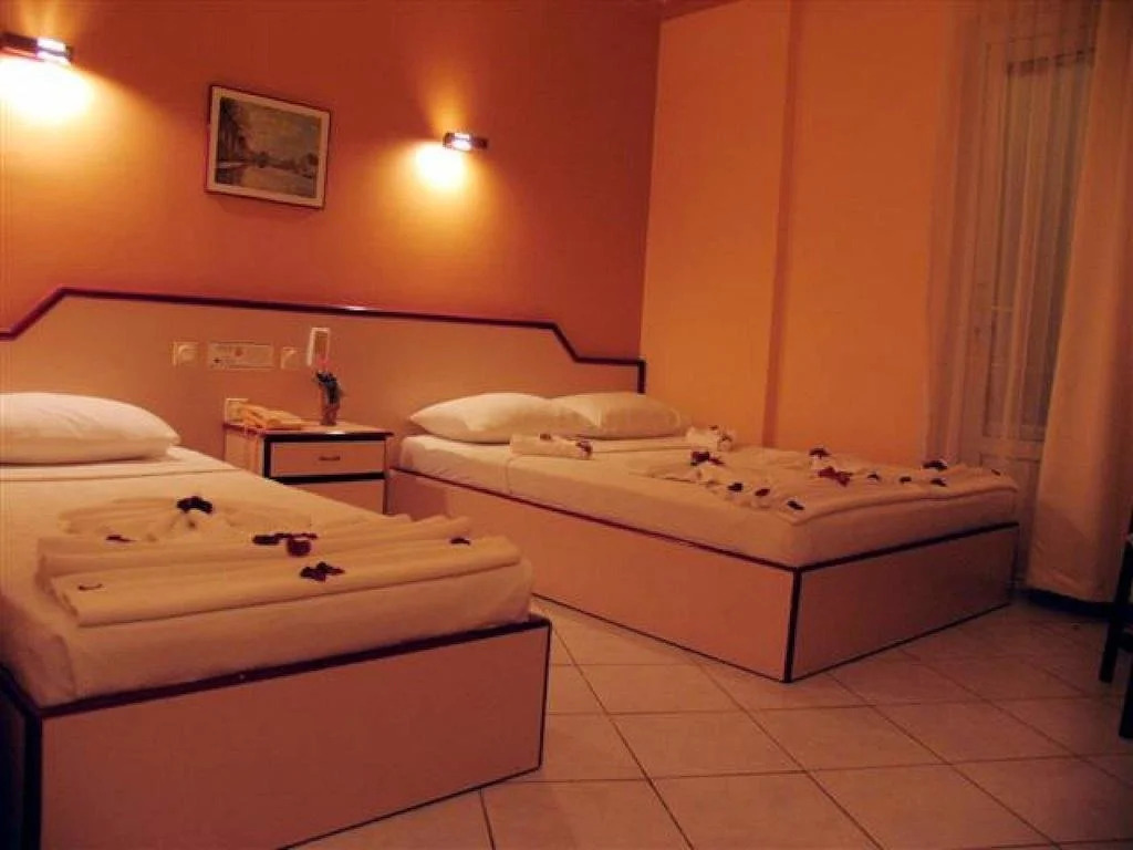 Kleopatra Neray Hotel