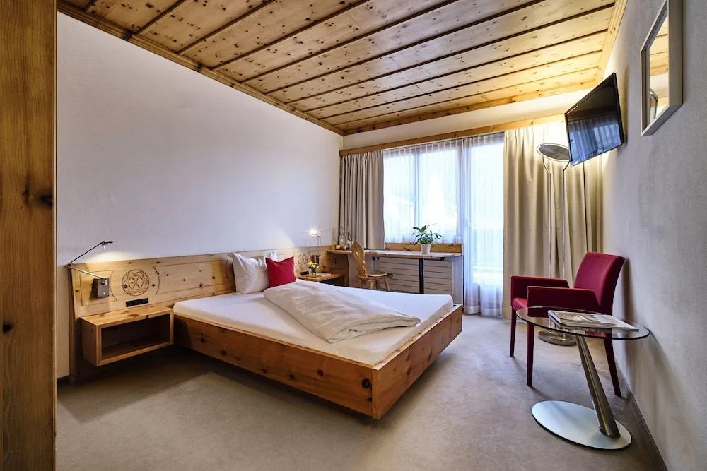 Hotel Seehof direkt am Heidsee