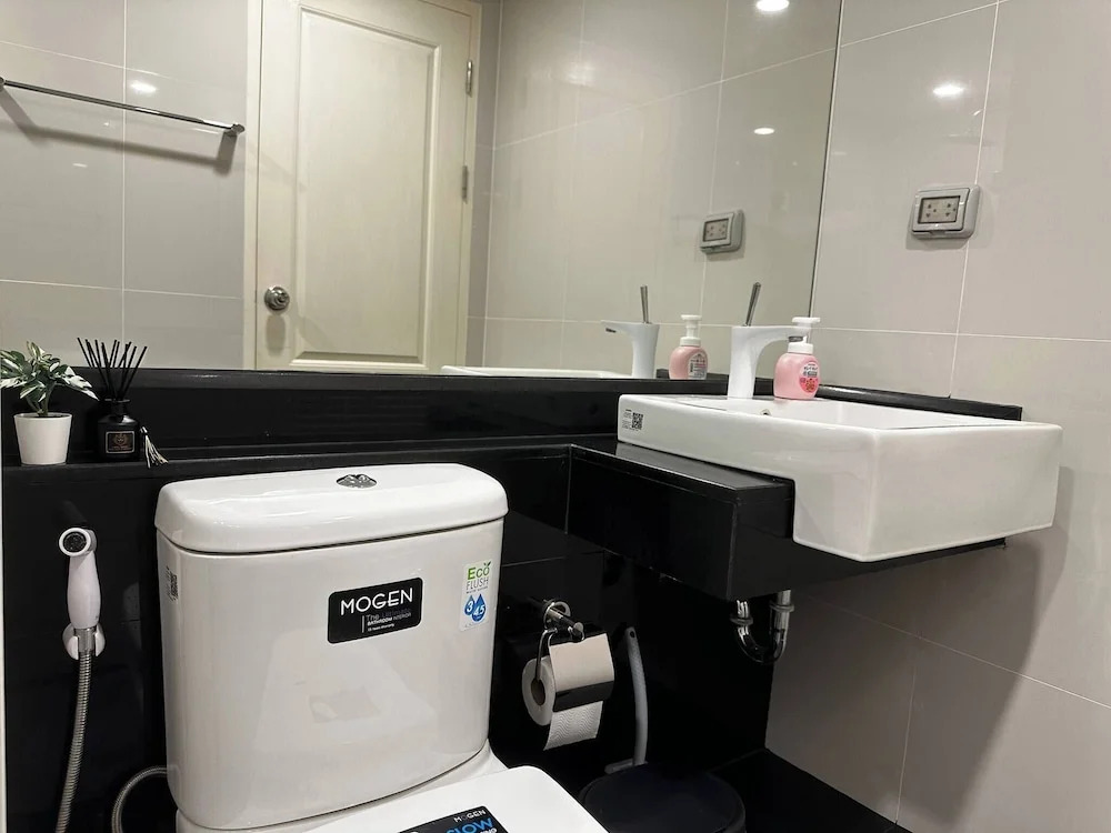 BKK Oasis Stylish & Cozy Condo Near MRT 200m