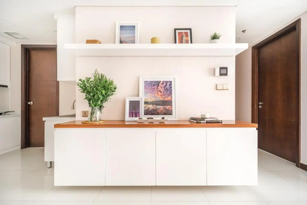New Modern & Serene 2BR Apt Connected to Mall