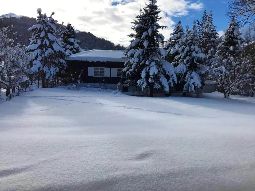 Chalet de 4 chambres avec sauna jardin amenage et wifi a Valloire