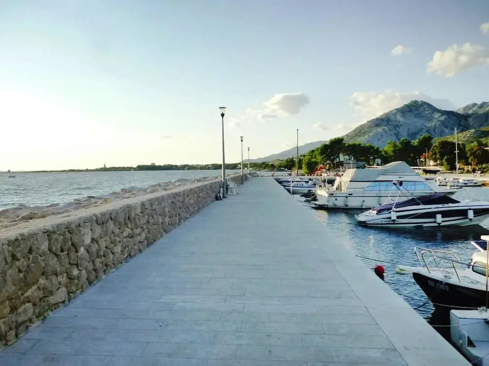 Apartment in Jusupi Near Mala Paklenica Park