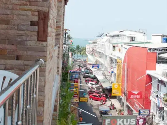 Pattaya Noble Place 1
