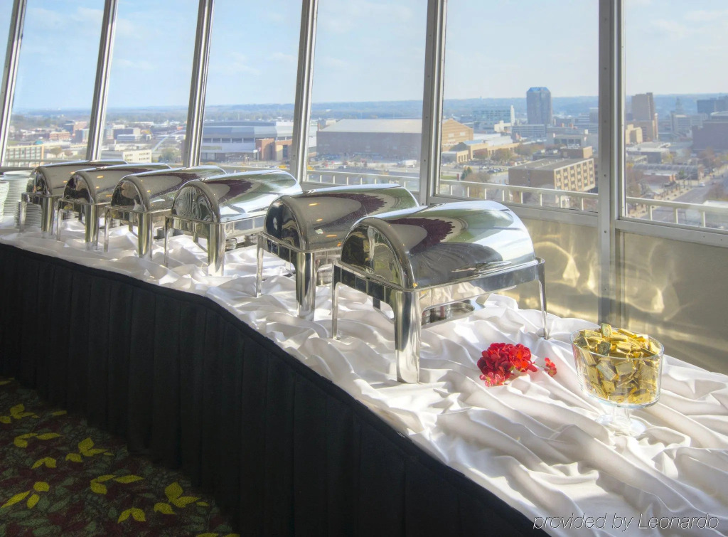 Holiday Inn Des Moines-Downtown-Mercy Campus by IHG