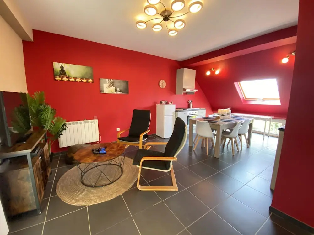 Cosy 2-bedroom Apartment in the Center of Hotton