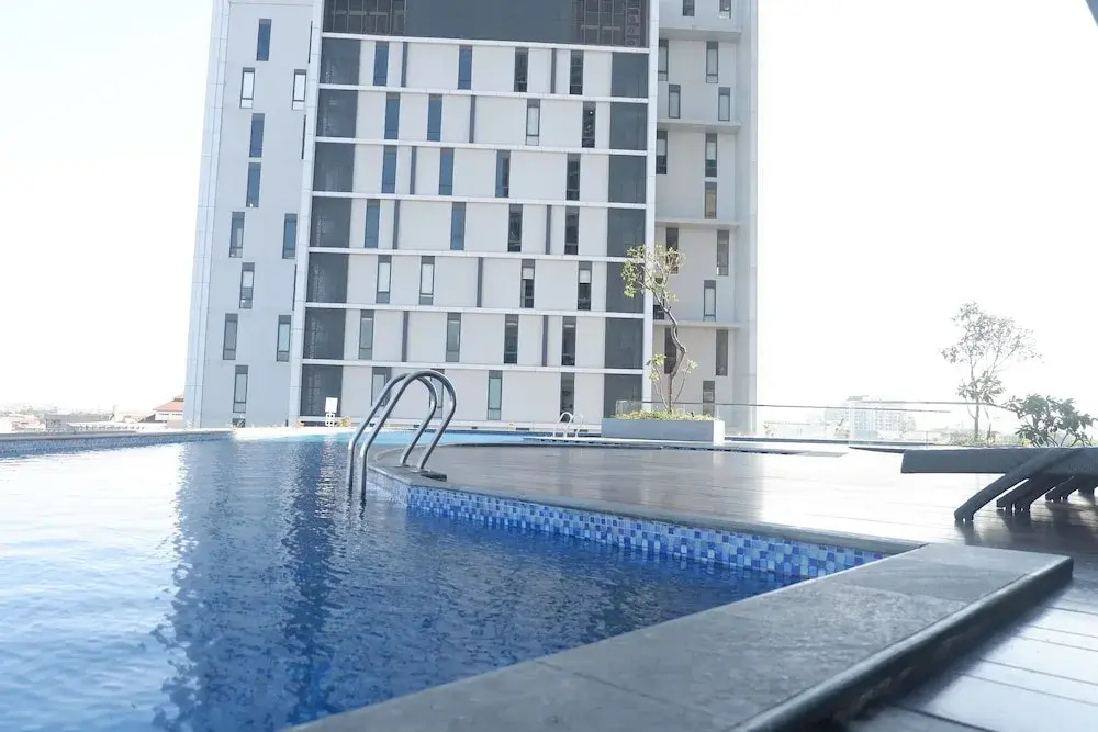 Strategic 1BR Apartment The Linden Connected to Marvell City Mall