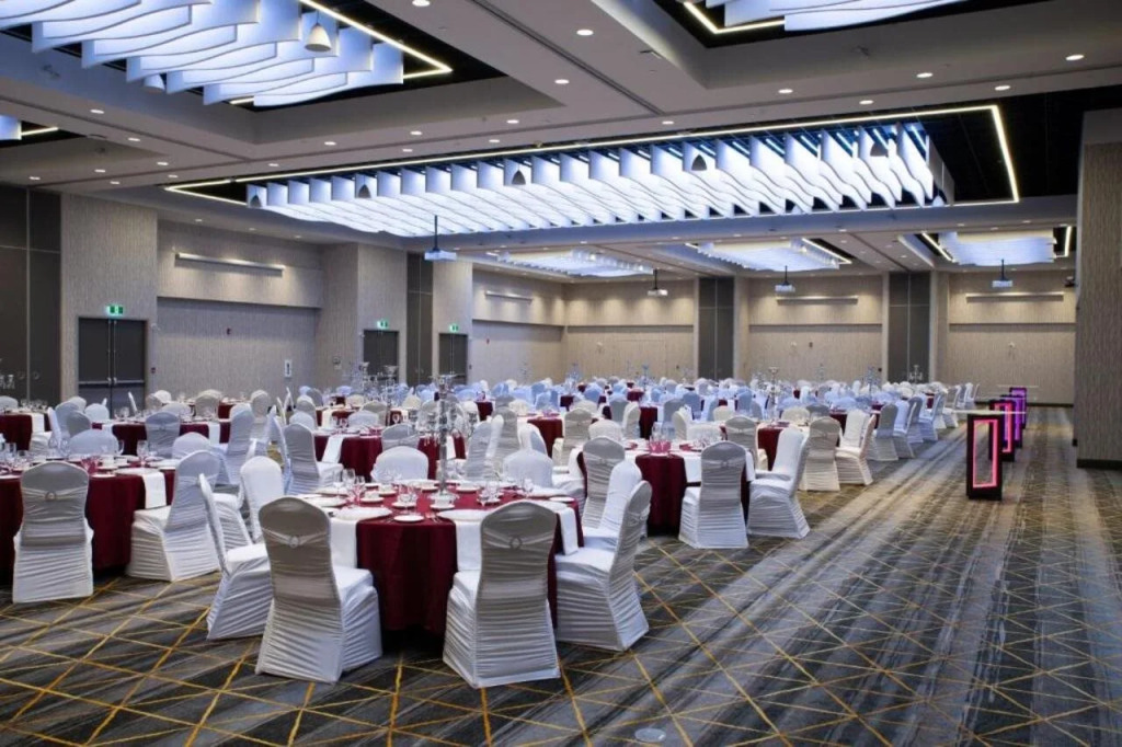Holiday Inn Edmonton South - Evario Events by IHG