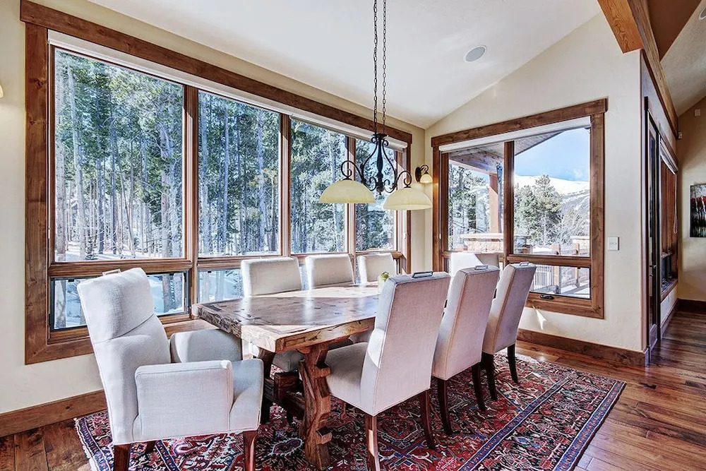 Mountain Majesty Manor