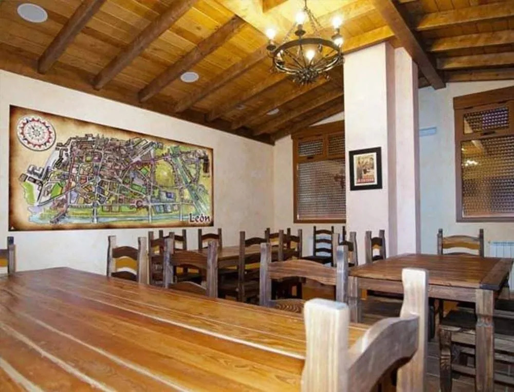 Albergue Santo Tomás de Canterbury - Hostel