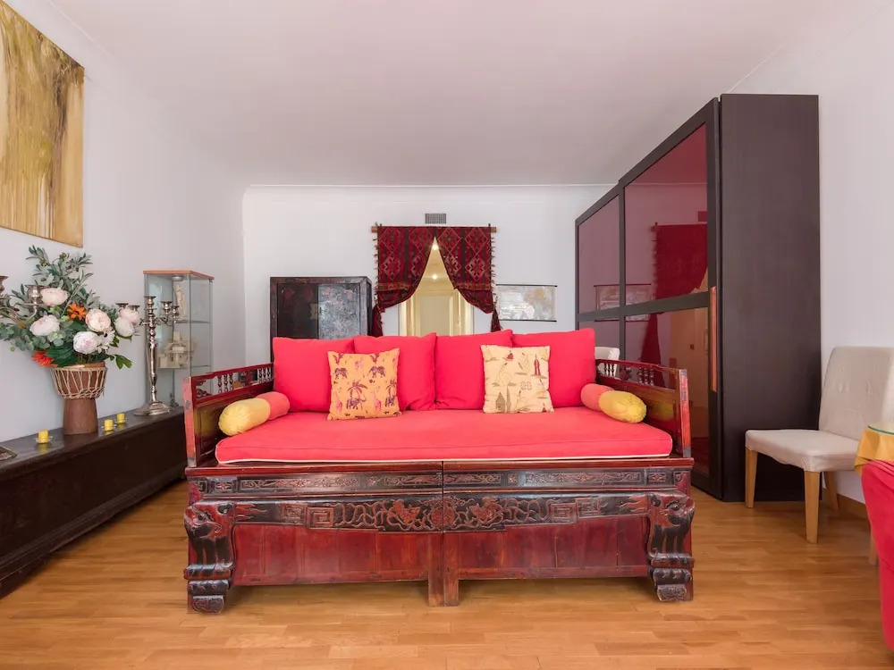 Rsh Ghetto Enchanting Terrace Apartment