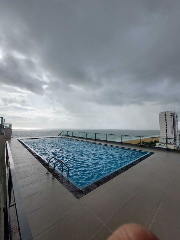 Ocean Breeze Studio Apartment Negombo