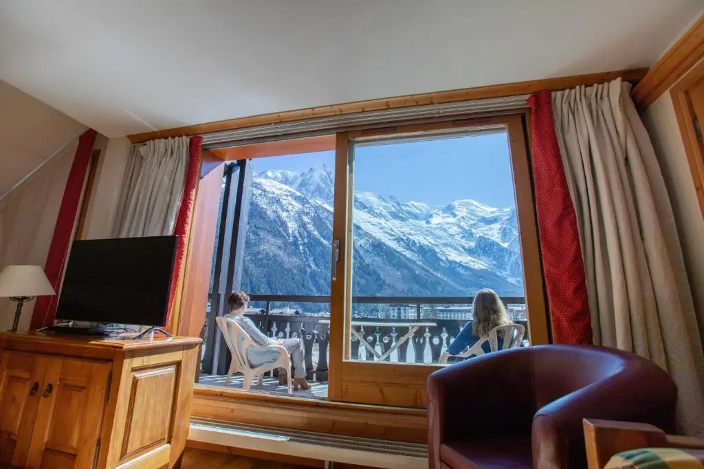 Les Balcons du Savoy