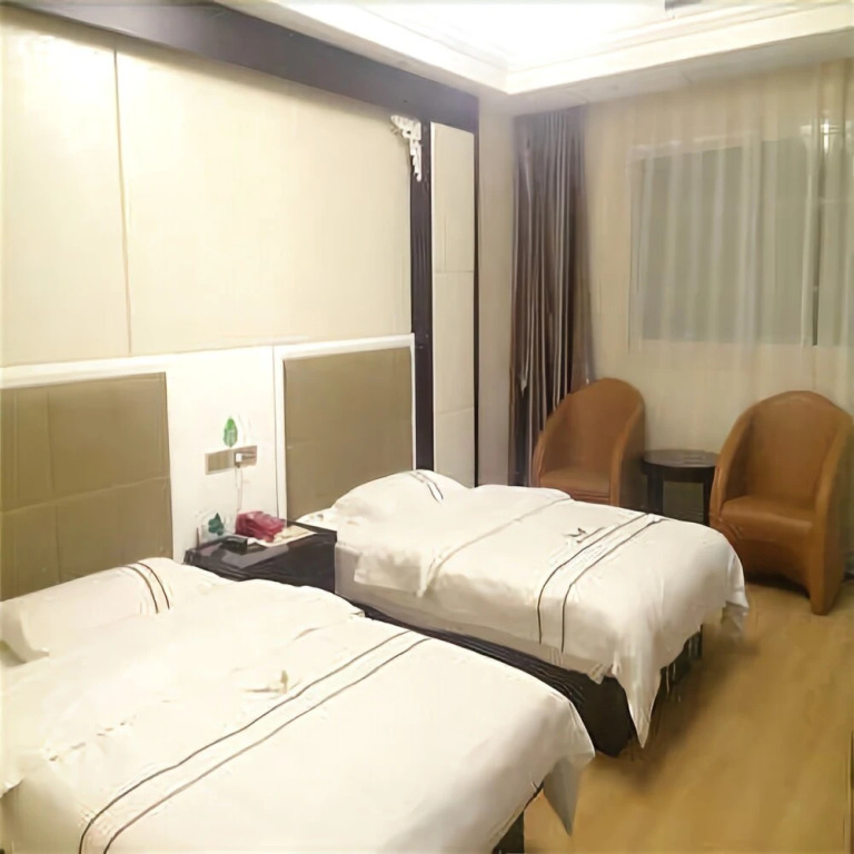 Century Fashion Hotel