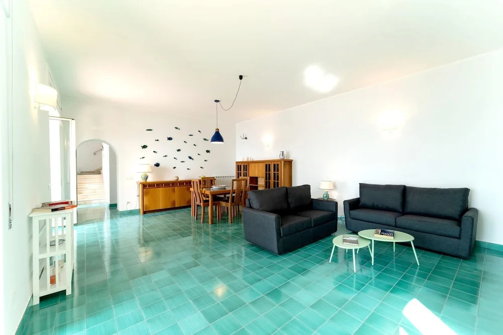 House with 4 Bedrooms in Villazzano Ii, with Wonderful Sea View, Furnished Terrace And Wifi - 500 M From the Beach