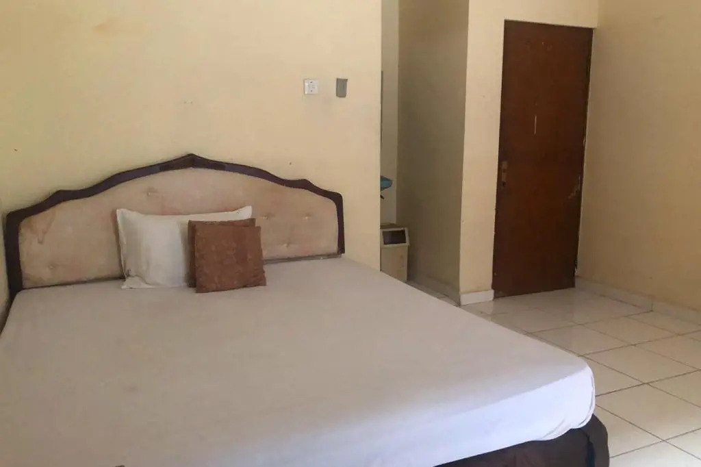 OYO 3231 Grand Suites Palace 3