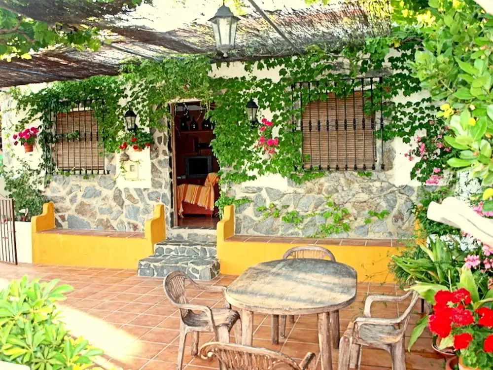 Charming Cottage in Loja with Private Pool