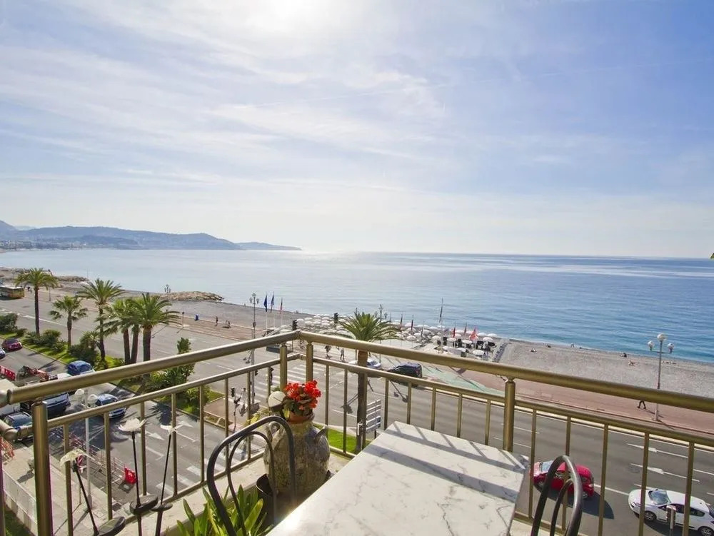 Le Mirage