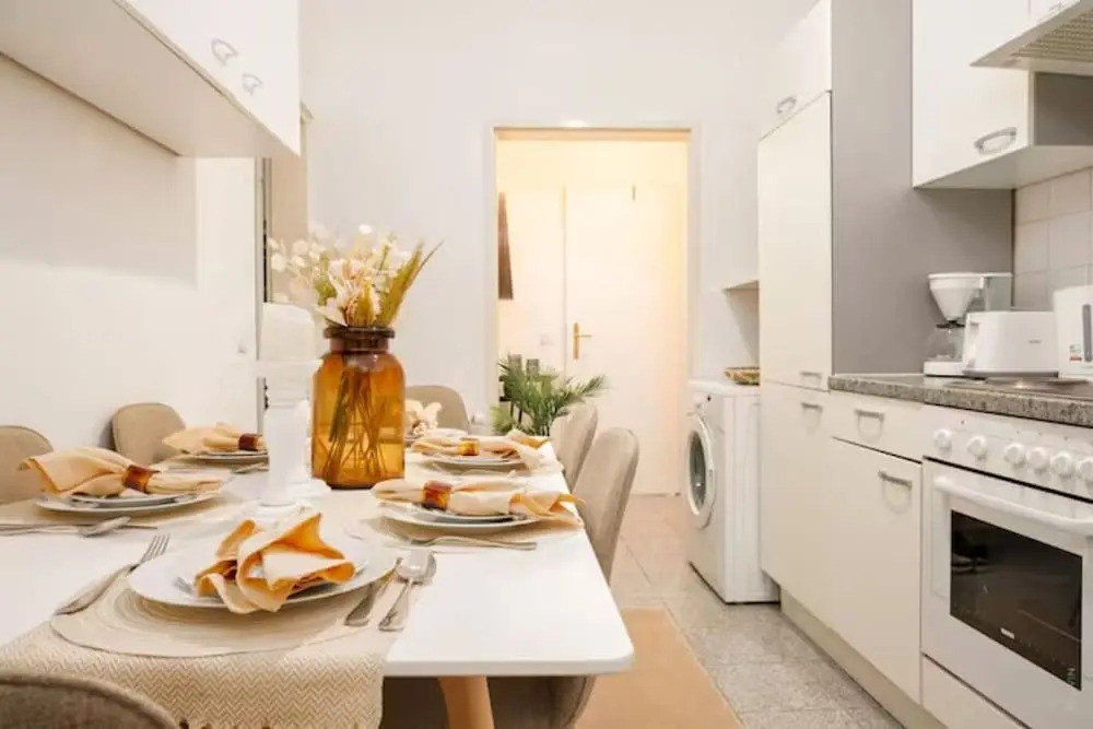 Designer Apartments - Near Reumannplatz