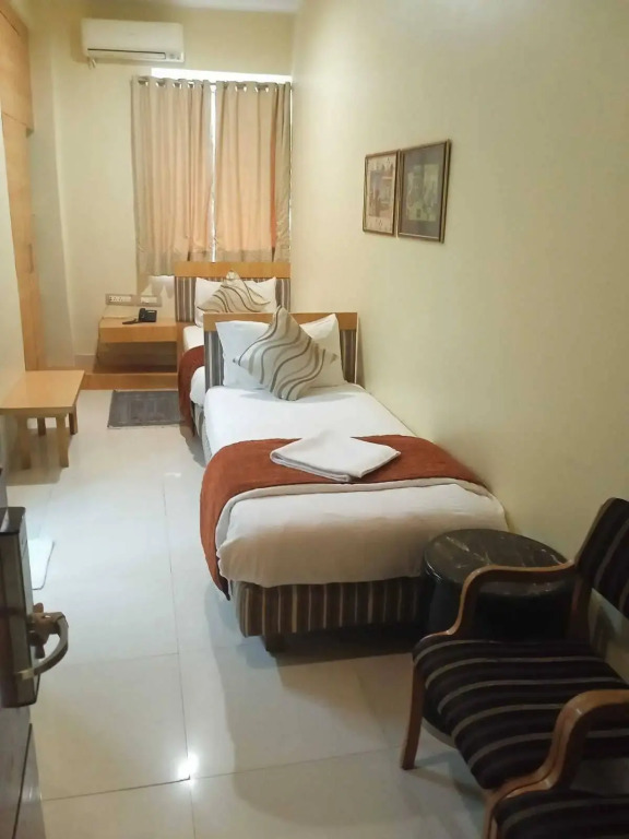 Bentleys Hotel