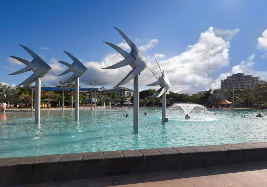 Pullman Cairns International