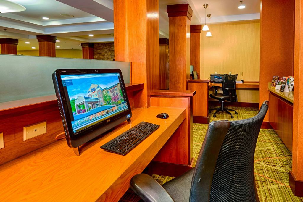 Fairfield Inn & Suites Cherokee