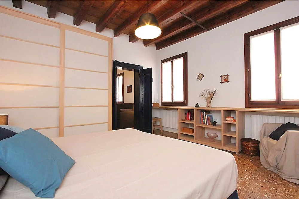 LUXURY SANTO STEFANO