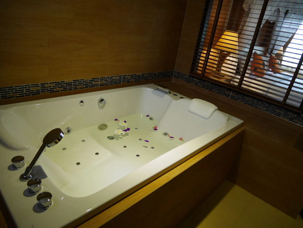 The Sunset Beach Resort - Koh Kho Khao