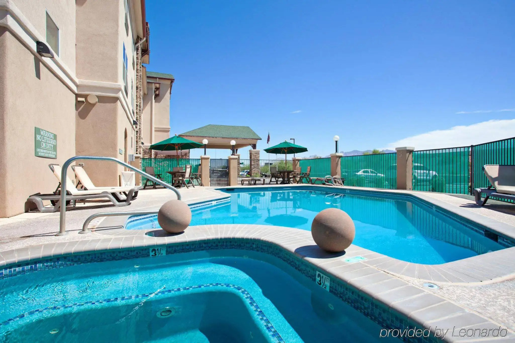 Country Inn & Suites by Radisson, Tucson City Center AZ