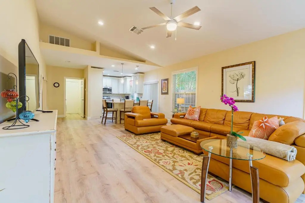 Siesta Get Away - A Beautiful NEW Tropical Escape 1 Block From The Water