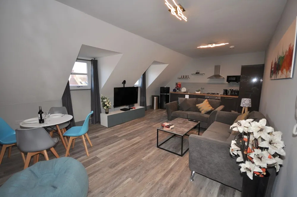 Bentinck Apartments