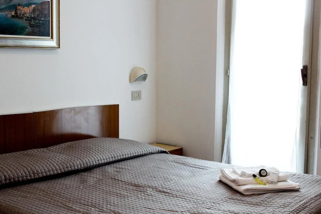 Hotel Leda