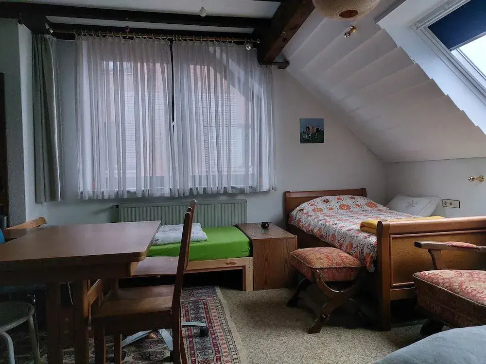 Room in Guest Room - Private Room in Country House, Erkelenz