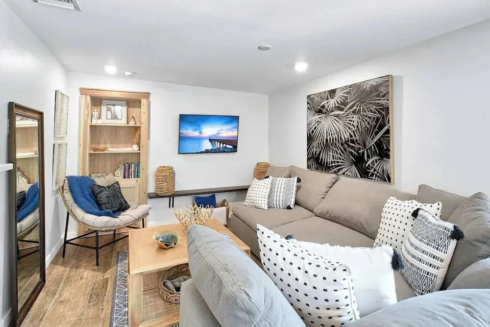 Near Old Naples! Coastal Escape w/ Tropical Patio