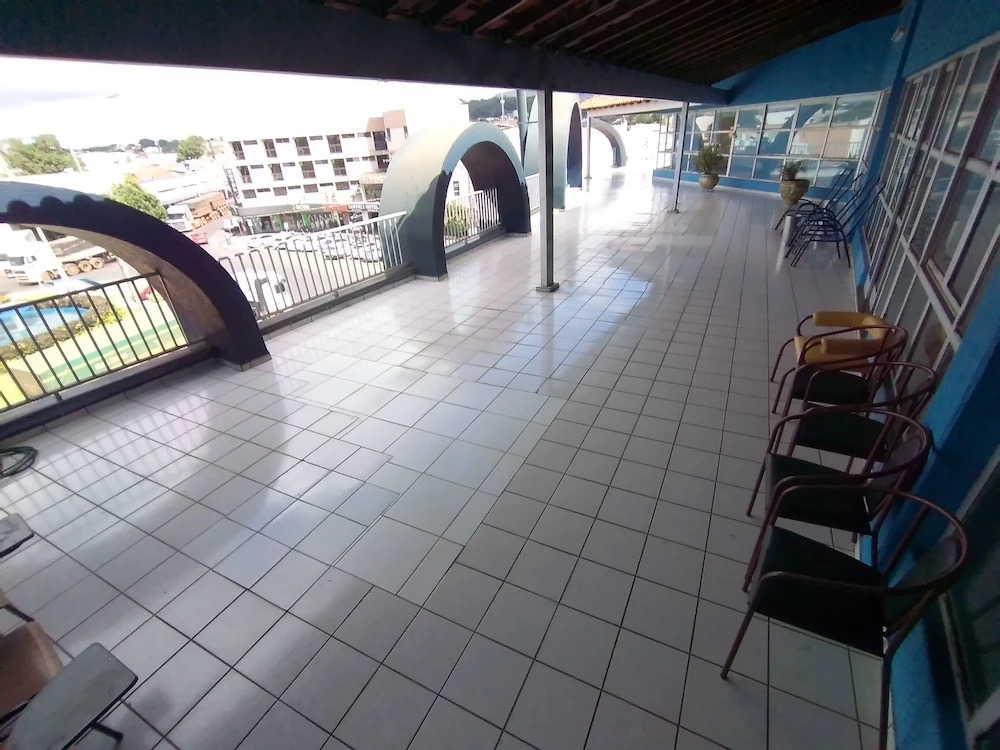 SERRA AZUL PLAZA HOTEL