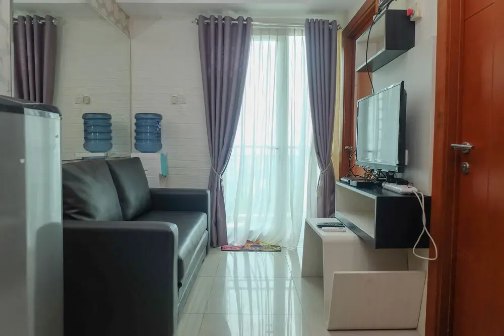 Comfort And Elegant 2Br At Woodland Park Residence Apartment